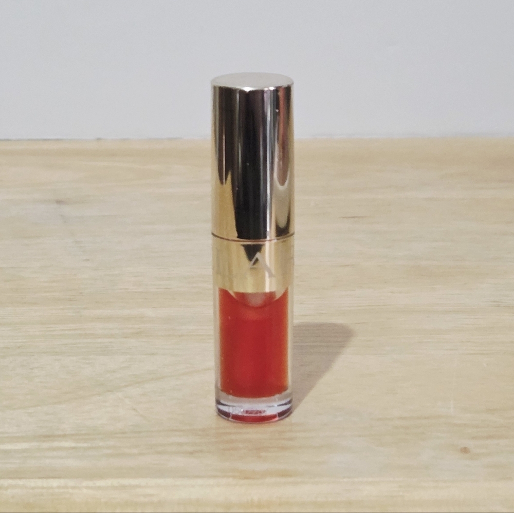 *3 for $30* Clarins Mini Lip Comfort Oil - 08 Strawberry 1.4ml